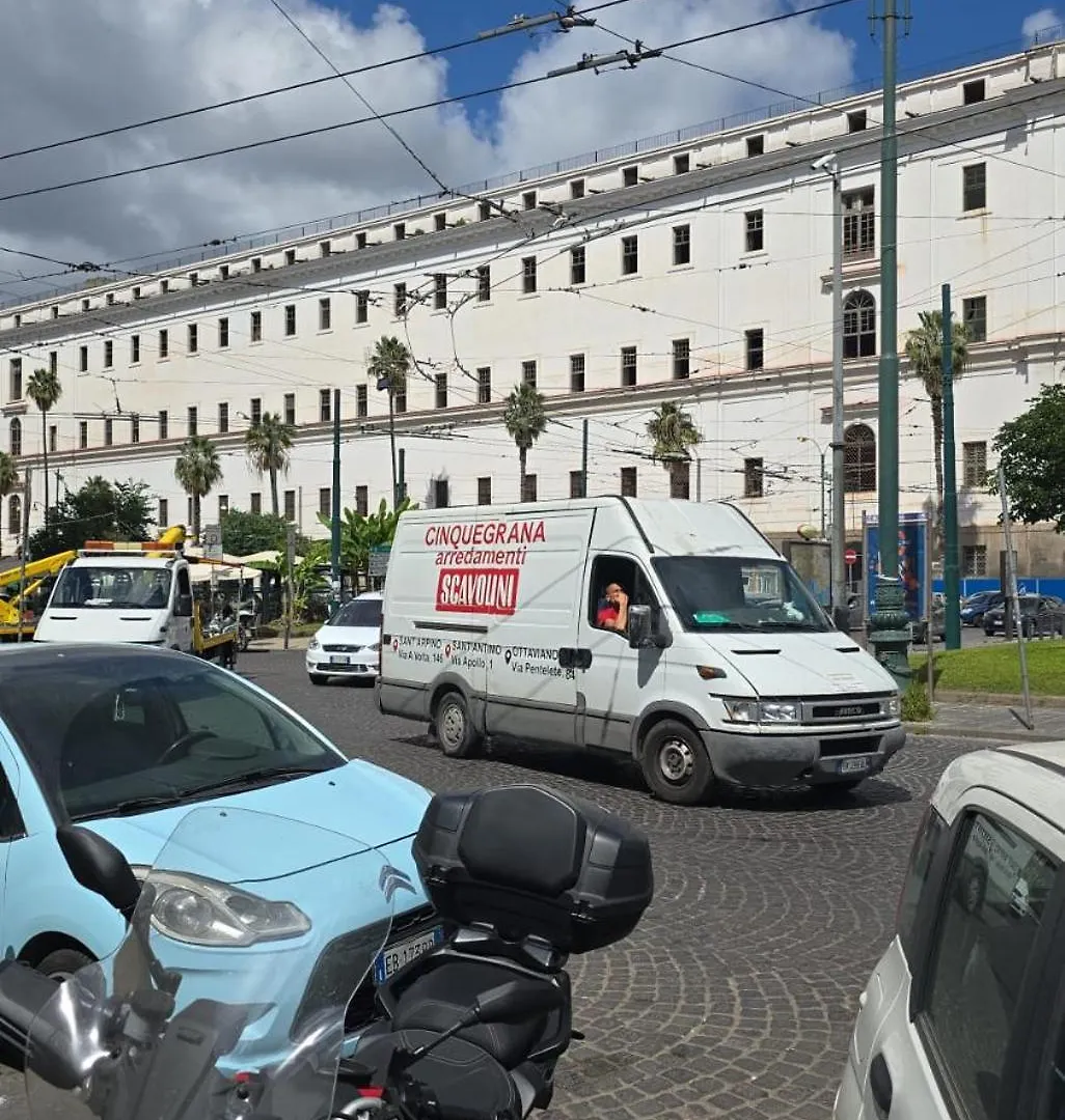 Ma Maison Shared Home In Chiaia 1 Naples Guest house